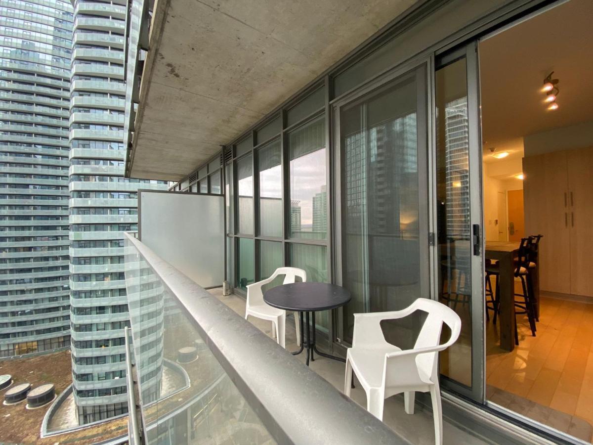 Perfect Condos Cn Tower,Union,Tiff/Mtcc טורונטו מראה חיצוני תמונה